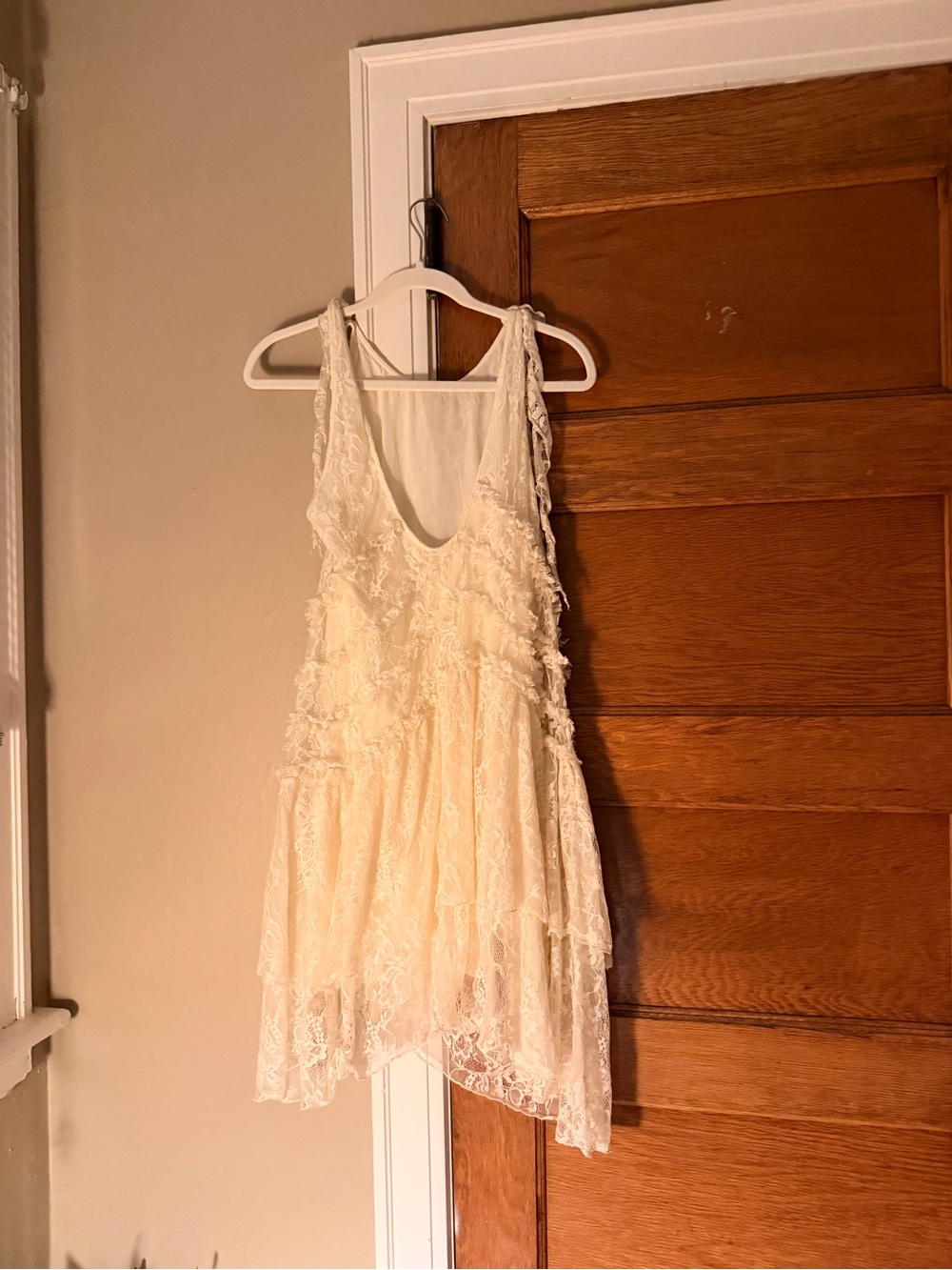 Kimchi Blue Ivory Lace Asymmetrical Tiered Dress - Picture 3 of 4